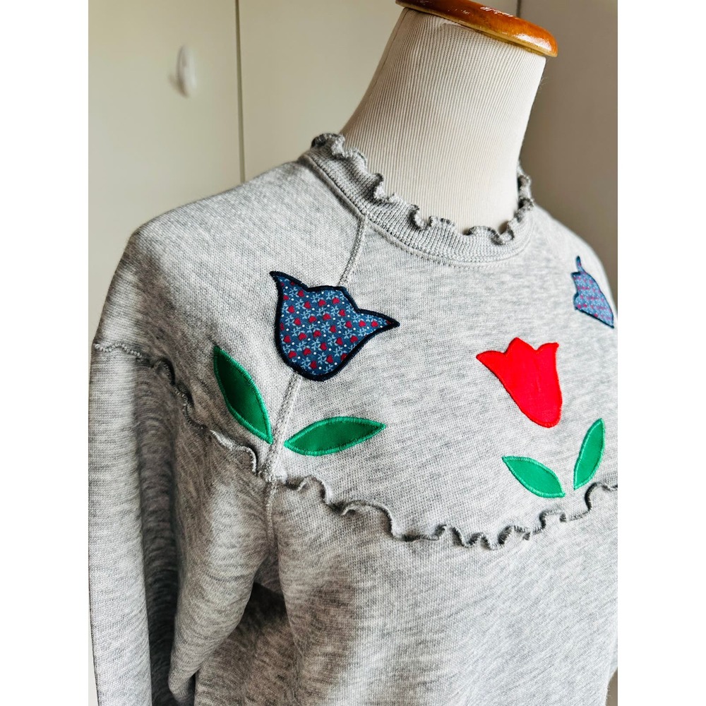 Vintage 80s Sweatshirt Tulips Lettuce Trim Grey Red Large Made in USA Granny - Picture 7 of 8